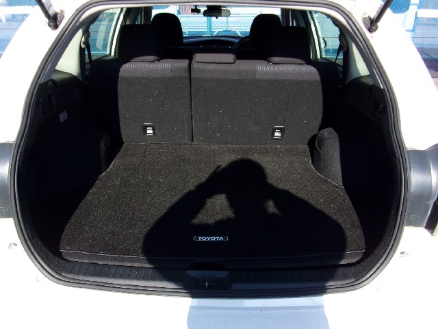 TOYOTA COROLLA FIELDER 2017 Image 35