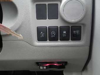 TOYOTA PASSO 2017 Image 12