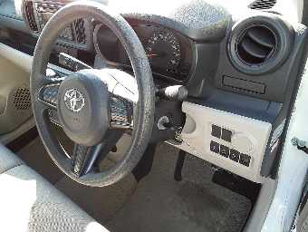 TOYOTA PASSO 2017 Image 7