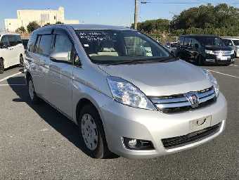 TOYOTA ISIS 2017 Image 1