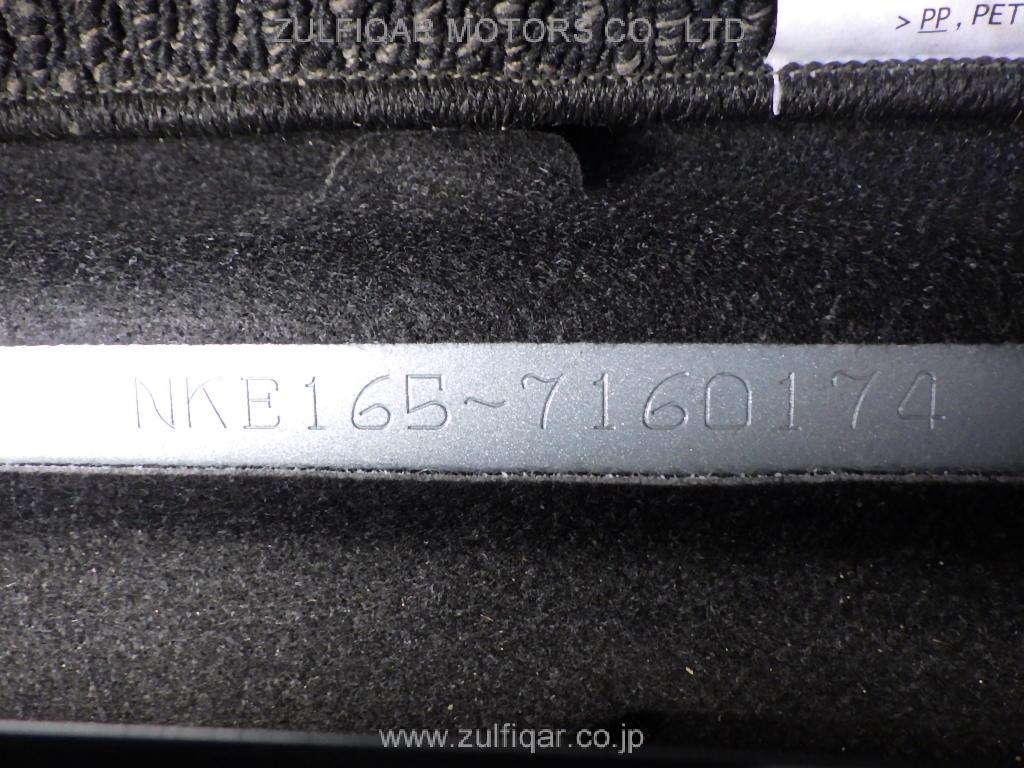 TOYOTA COROLLA AXIO 2017 Image 11