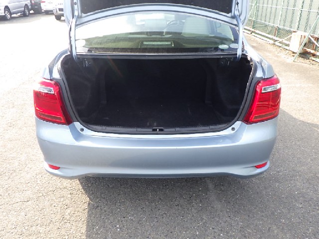 TOYOTA COROLLA AXIO 2017 Image 31