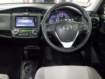 TOYOTA COROLLA AXIO 2017 Image 6