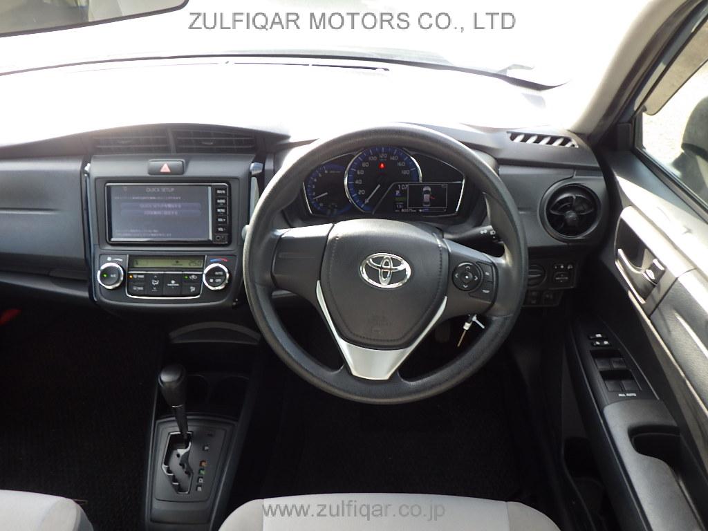 TOYOTA COROLLA AXIO 2017 Image 8
