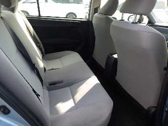 TOYOTA COROLLA AXIO 2017 Image 9