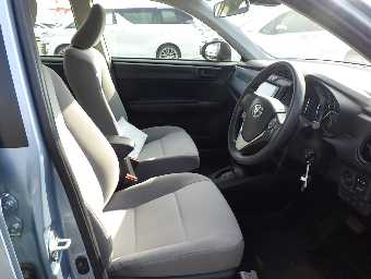 TOYOTA COROLLA AXIO 2017 Image 10