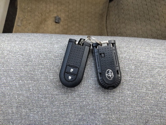 TOYOTA PASSO 2017 Image 19