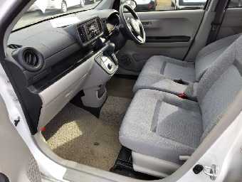 TOYOTA PASSO 2017 Image 14