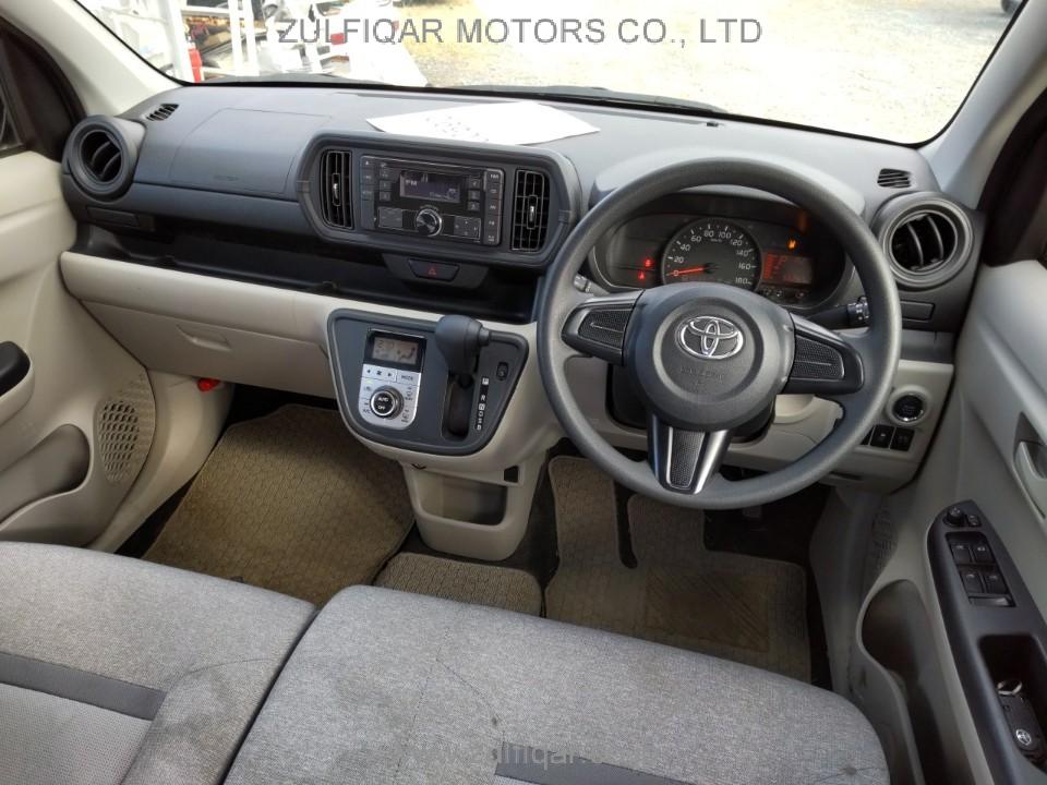 TOYOTA PASSO 2017 Image 8