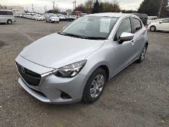 MAZDA DEMIO 2017 Image 1