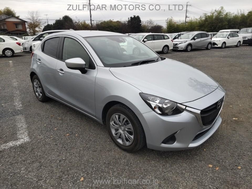 MAZDA DEMIO 2017 Image 6