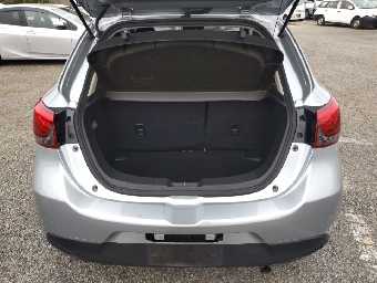 MAZDA DEMIO 2017 Image 7