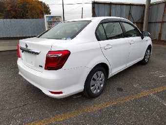 TOYOTA COROLLA AXIO 2017 Image 2