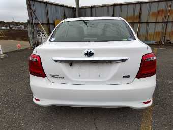 TOYOTA COROLLA AXIO 2017 Image 3