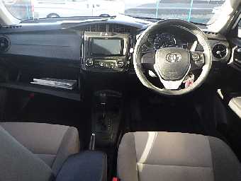 TOYOTA COROLLA AXIO 2017 Image 21