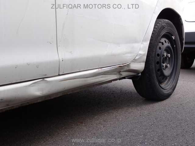 DAIHATSU MIRA E:S 2017 Image 10