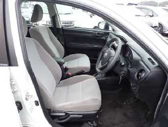 TOYOTA COROLLA AXIO 2016 Image 5