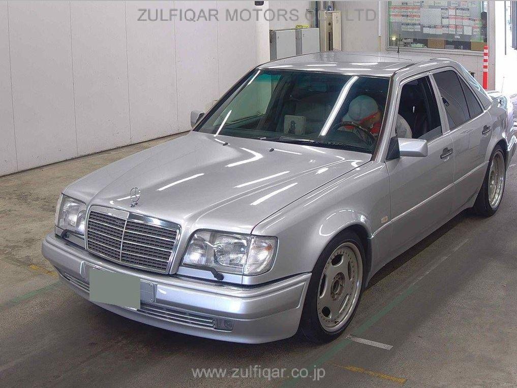 MERCEDES BENZ E CLASS 1995 Image 4