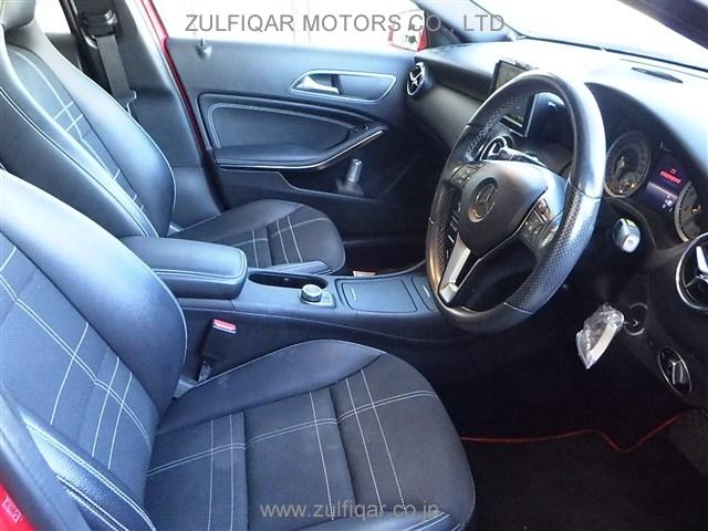 MERCEDES BENZ A CLASS 2013 Image 4