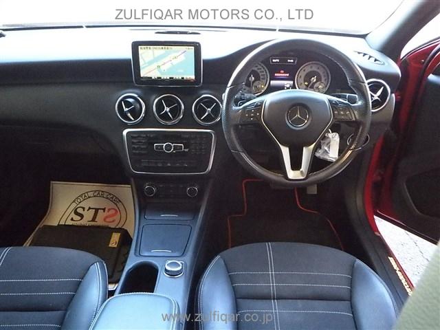 MERCEDES BENZ A CLASS 2013 Image 5