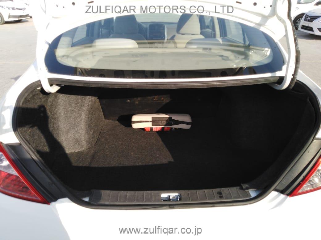 NISSAN SUNNY 2020 Image 9