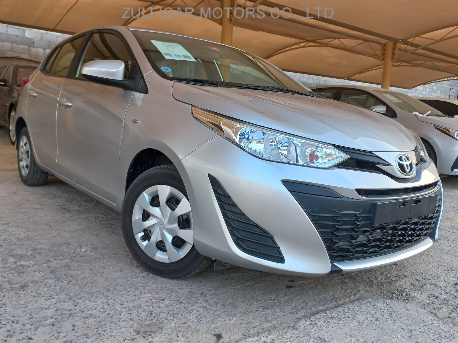 TOYOTA YARIS 2019 Image 7