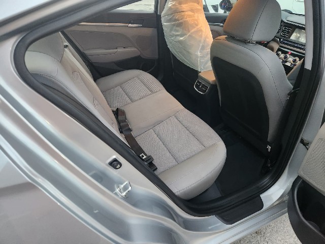 HYUNDAI ELANTRA 2020 Image 21