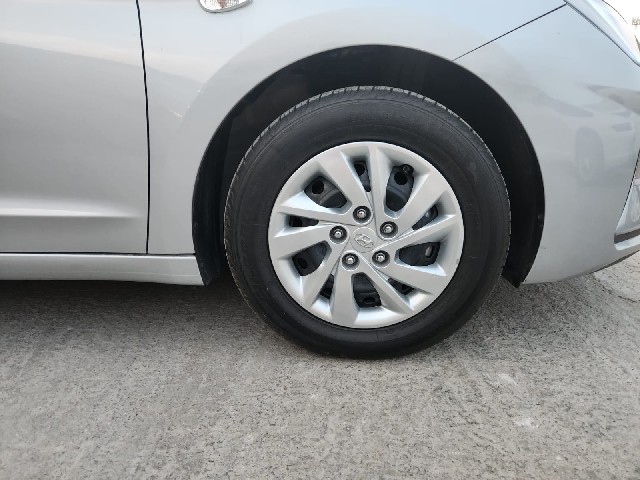 HYUNDAI ELANTRA 2020 Image 23