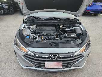 HYUNDAI ELANTRA 2020 Image 9