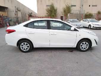 TOYOTA YARIS 2019 Image 4