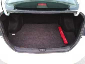 TOYOTA YARIS 2019 Image 10