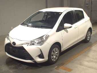 TOYOTA VITZ 2017 Image 1