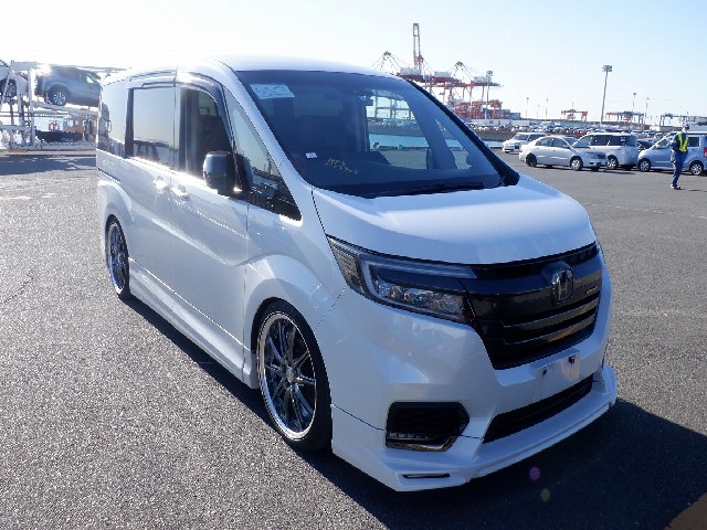 HONDA STEPWGN SPADA 2018 Image 26