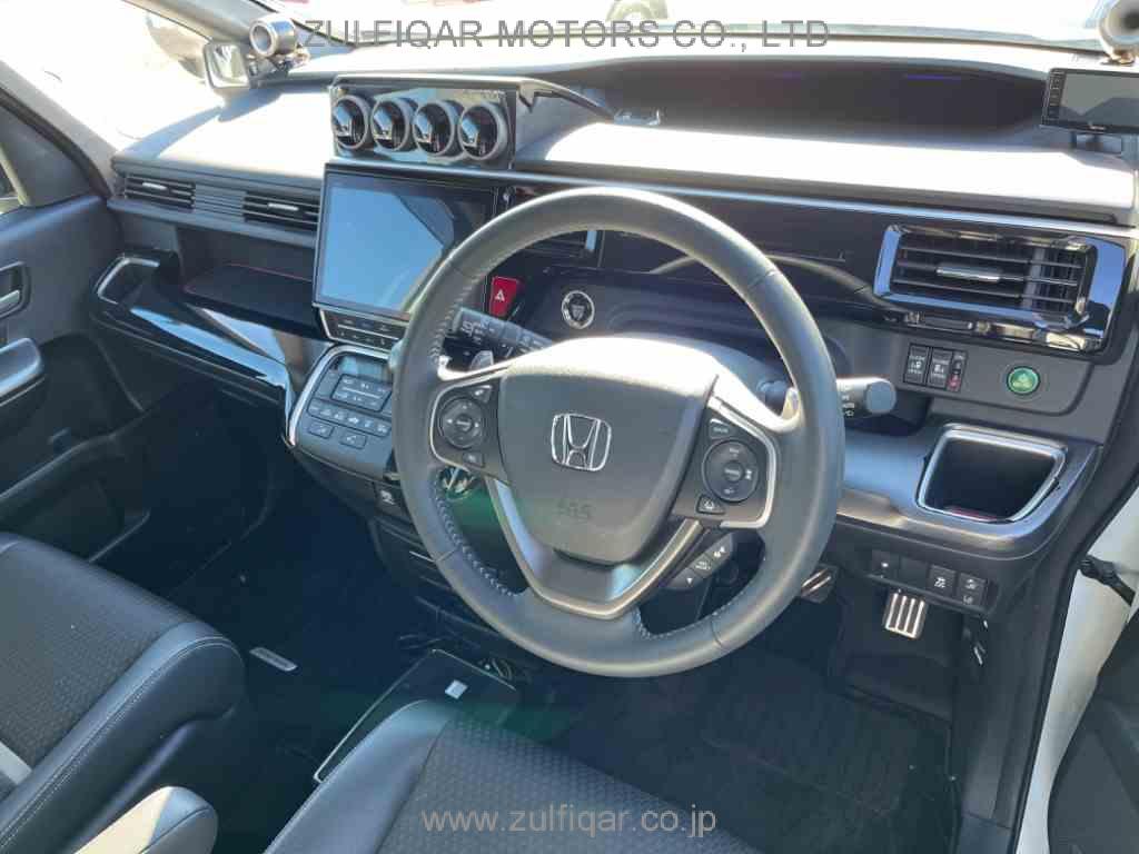 HONDA STEPWGN SPADA 2018 Image 6