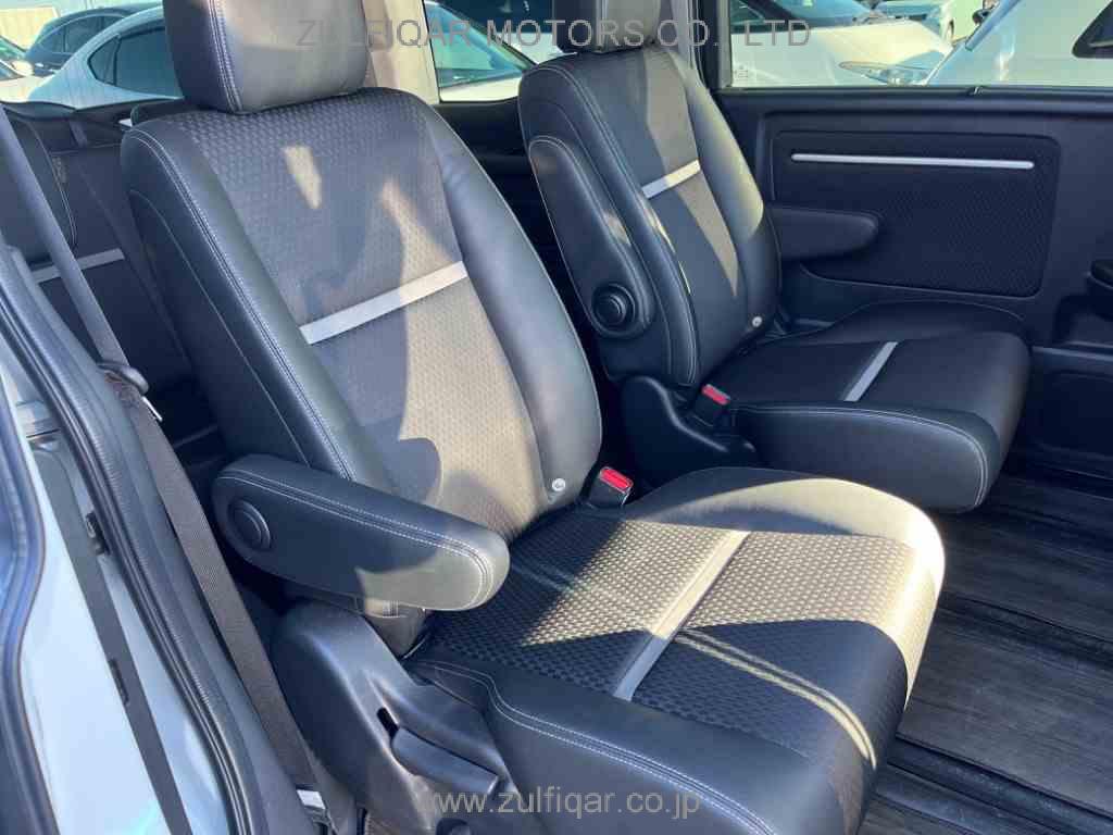 HONDA STEPWGN SPADA 2018 Image 9