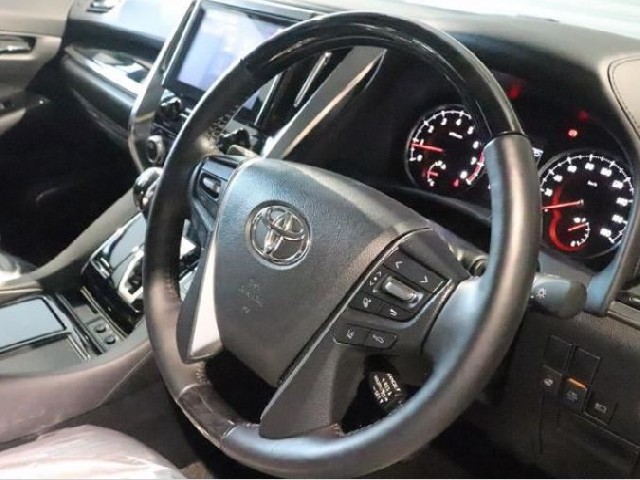 TOYOTA ALPHARD 2021 Image 21