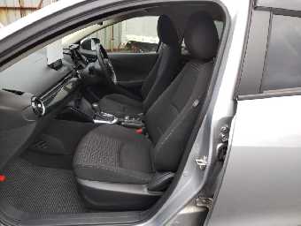 MAZDA DEMIO 2017 Image 14