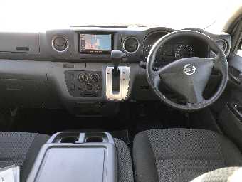 NISSAN NV350 CARAVAN 2016 Image 13