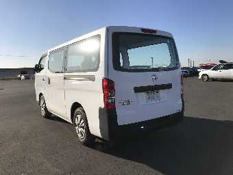 NISSAN NV350 CARAVAN 2016 Image 15
