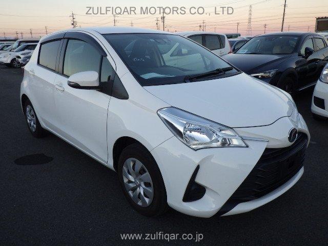 TOYOTA VITZ 2017 Image 2