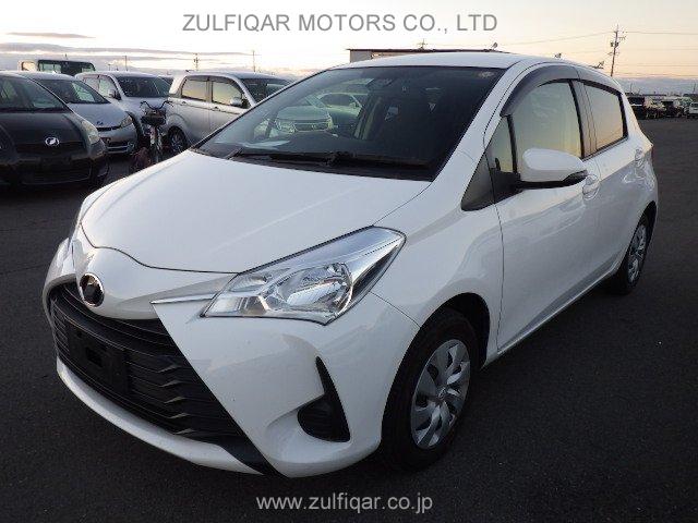 TOYOTA VITZ 2017 Image 3