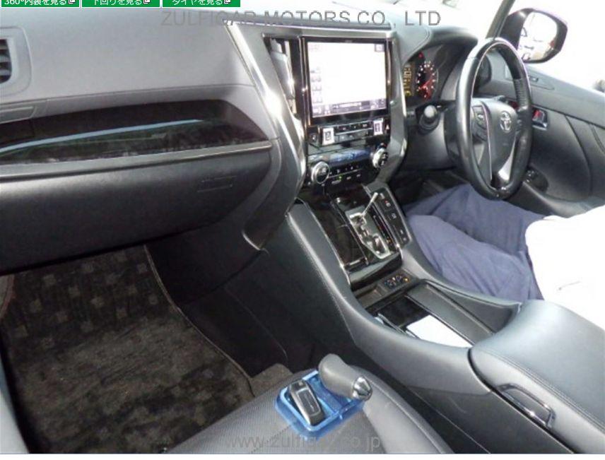 TOYOTA ALPHARD 2019 Image 5