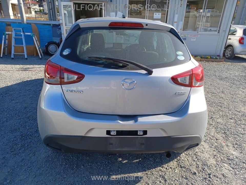 MAZDA DEMIO 2017 Image 3