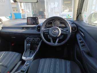 MAZDA DEMIO 2017 Image 7