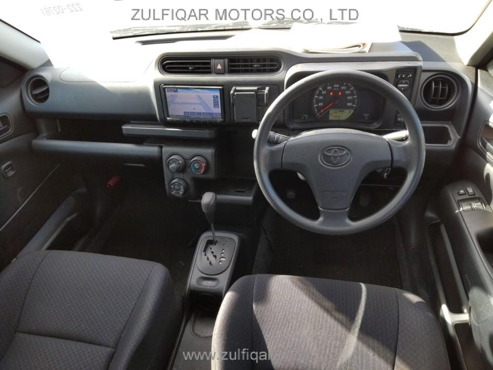 TOYOTA PROBOX 2017 Image 8