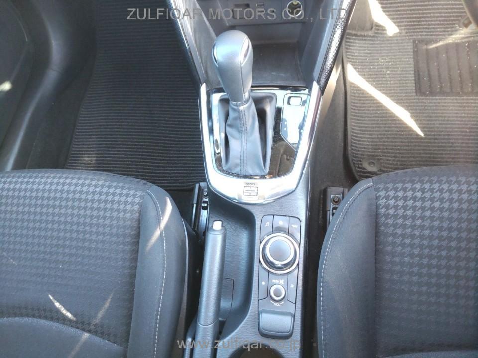 MAZDA DEMIO 2017 Image 10