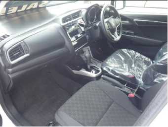 HONDA FIT 2017 Image 4