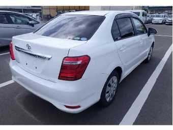 TOYOTA COROLLA AXIO 2017 Image 2