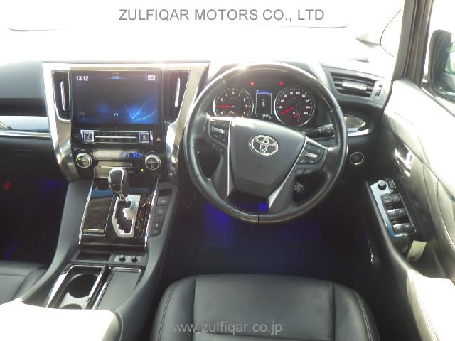 TOYOTA ALPHARD 2019 Image 7