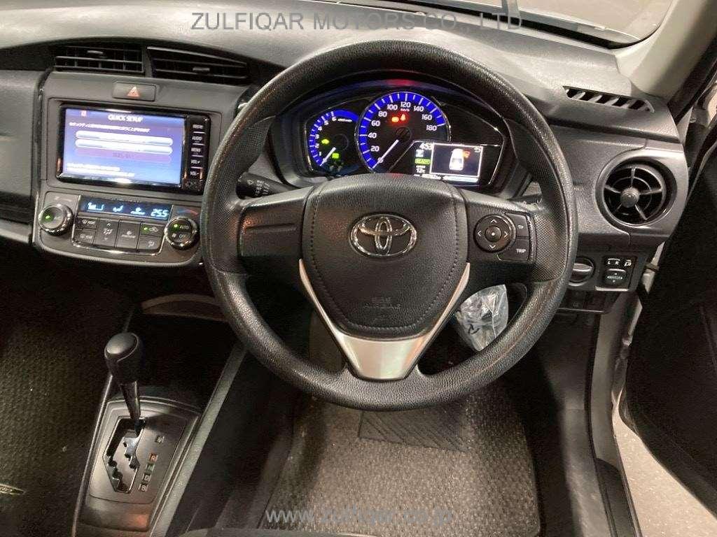 TOYOTA COROLLA AXIO 2017 Image 6